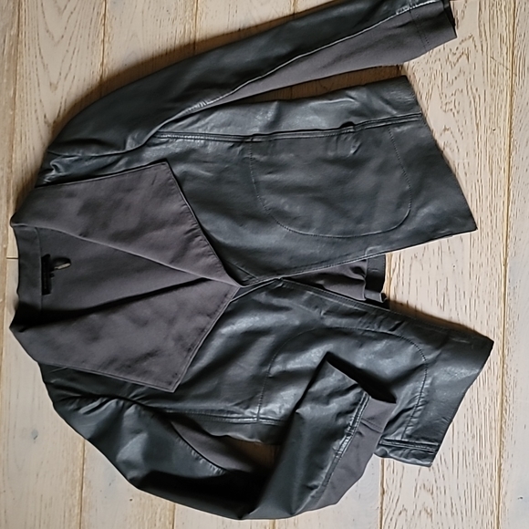 Donna Karan Jackets & Blazers - DONNA KAREN Gray buttery soft Leather draped collar Jacket womens size S